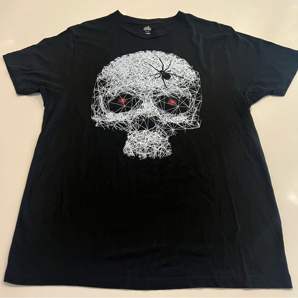 Celebrate Halloween Black T-Shirt - Size Large